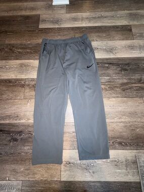 Men's Nike Dri Fit Athletic Pants XL
